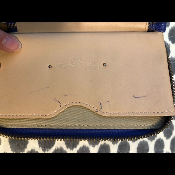 Small Indigo Wristlet with Phone Compartment! - Picture 3 of 4